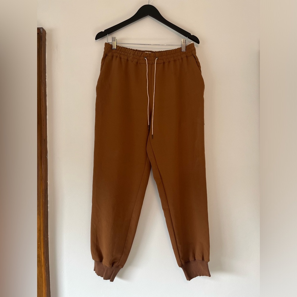 ARITZIA WILFRED caramel loose fit dress pant size L